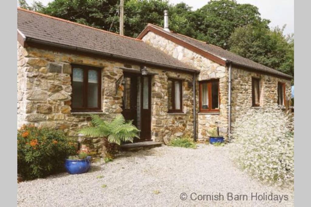 The Snug At Cornish Barn Holidays Truro Ngoại thất bức ảnh